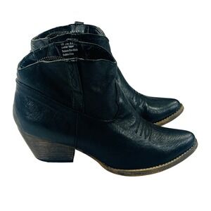 Very Volatile Ankle Boots Womens 8.5 Black Leather Western Cowboy Pull On Bootie